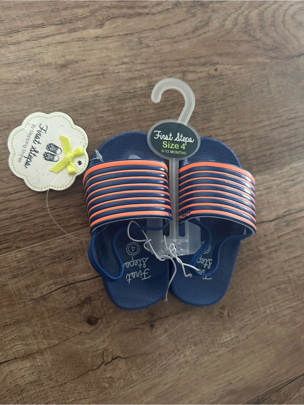 NWT First Steps Sandals Size 4 (9-12 Months)